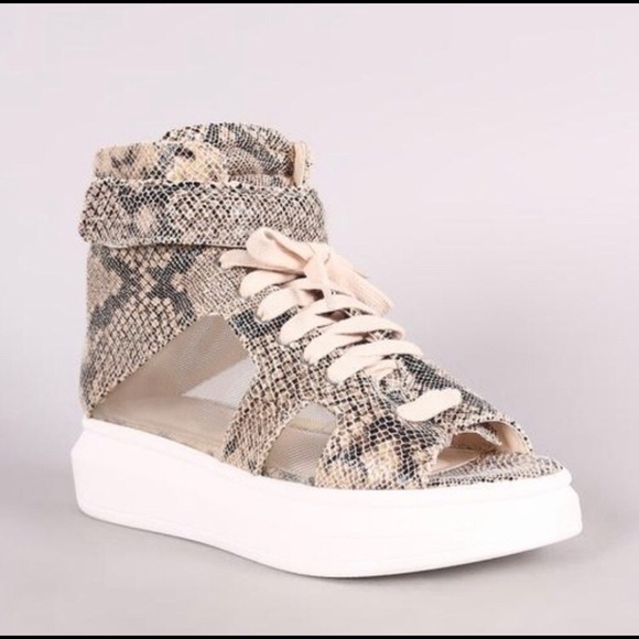 Trendy Snakeskin Peep Toe Sneakers - Picture 5 of 6